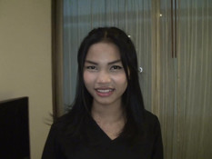 Он отодрал в номере тайскую девку и наполнил спермой волосатую киску