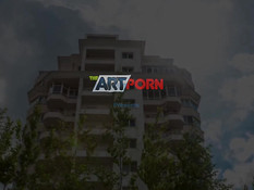 Поцеловал ножки рыжей русской девушке и оттрахал в киску на диване