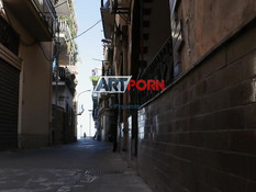 Красивую русскую девушку отпердолили в бритую пизду и рабочий анус