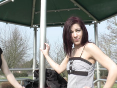 Оторвал двух развратных девок от лесби секса и отодрал во все дырки