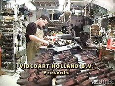 Employees having sex in shoefactory