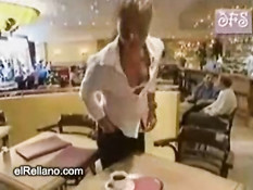 Waitress gнving milk