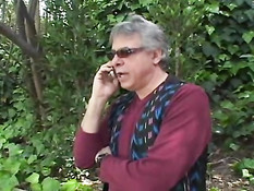 Black pornslut doing her job