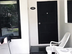 Красивая русская девушка ебётся со своим парнем на тропическом пляже