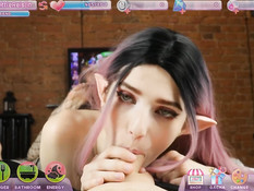 Молодая русская любительница видеоигр решила поиграть в хентай секс