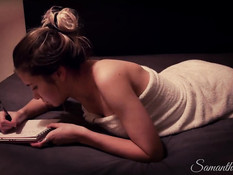 Мужик надел наручники на молодую сисястую блондинку и отымел в пизду