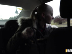 Он подвёз светловолосую чешскую тёлочку до леса и отодрал на обочине