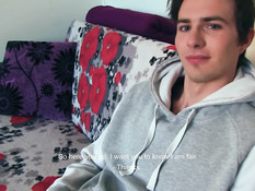 Гей пикапер снял на улице чешского паренька и отпердолил его в очко