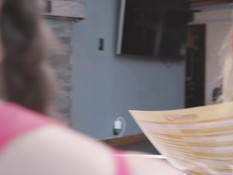 Четыре молоденькие подружки занимаются групповым лесбийским сексом