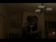 Лысый мужик отодрал в свинг клубе двух развратных грудастых дамочек