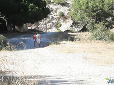 Привёз в горы красивую русскую девчонку и отымел на свежем воздухе