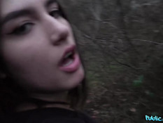 Пикапер отодрал сиськастую словацкую студентку на улице и в квартире