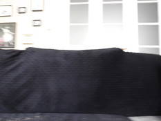 Трое мужиков отпердолили во все отверстия тощую молодую блондиночку