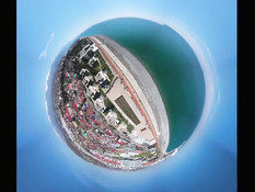 Светловолосая русская косплеерша трахается в наряде Капитана Марвела