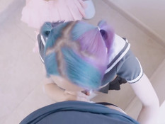 Две гламурные русские милашки на площадке делают минет двум парням