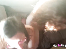 Две девушки занимаются лесби сексом и ебутся с парнями на свинг пати