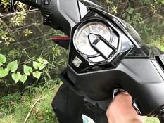 Он встретил на курорте грудастую русскую шалаву и оттрахал в номере