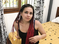 Он встретил на курорте грудастую русскую шалаву и оттрахал в номере