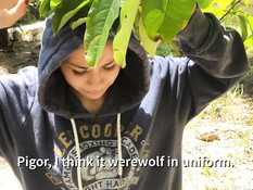 Заставил грудастую русскую шалаву сосать член и отымел её на кровати