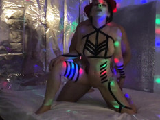 Молодая сиськастая русская любительница косплея оттрахала бойфренда