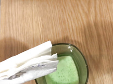 Привёл в номер сисястую русскую шалаву и после минета отымел в пизду