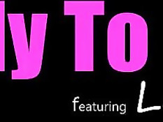 Юная русская блондинка с большими сисями целуется и ебётся с парнем