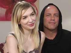 Лысый мужик связал худую светловолосую девку и жёстко отымел в пизду