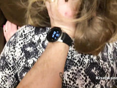 Парнишка отодрал раком грудастую русскую блондиночку и обкончал попу