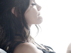 Фетиш игры двух красивых молодых лесбиянок в эротическом нижнем белье