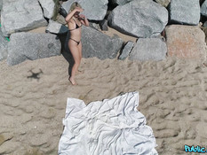 Пикапер снял молодую блондинку в бикини и отодрал на песчаном пляже