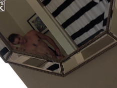 Худая татуированная девка надела страпон и отпердолила своего парня