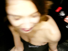 Встретил в туалете голубоглазую русскую шалаву и отымел в позе раком