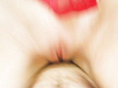 Зеленоглазую русскую красотку с пирсингом носа отымели в писю и анус