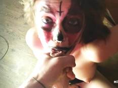 Компиляция семяизвержений на стройное тело голубоглазой русской девки