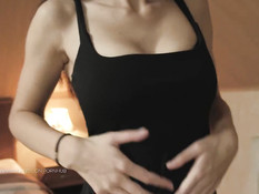 Привёз грудастую девку в загородный дом и отымел в киску на кровати