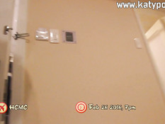 Крикливую вьетнамскую девку с большой грудью отодрали в киску и анус