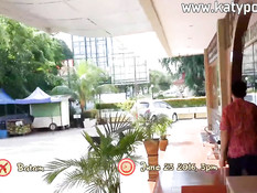 Мужчина отодрал на кровати азиатскую шлюху с большой обвисшей грудью