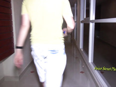 Привёл в номер длинноногую азиатскую шлюху и оттрахал в разных позах