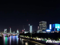 Пышногрудой блондинке сделали двойное проникновение и полили спермой