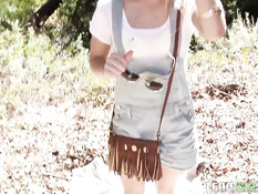 Компиляция публичного секса с участием красивых молодых порно актрис