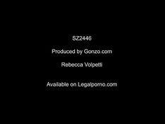 Пятеро мужчин отымели в анал и обоссали юную блондинку с татуировкой