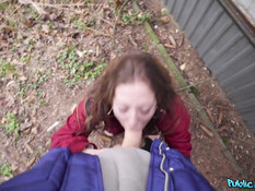 Пикапер оттрахал на обочине горячую испанскую блондинку в колготках