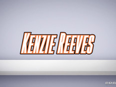 Похотливая молодая блондиночка отпердолена в очко работником клиники