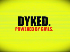 Сисястая рыжеволосая лесбиянка занимается любовью с худой блондинкой