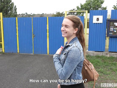 Две молодые семейные парочки занялись в бане страстным свинг сексом