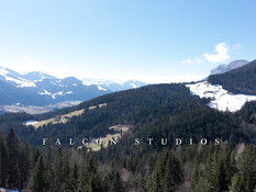 После горячего секса два спортивных гея забрызгали друг друга спермой