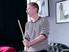 На свой день рождения юная блондинка устроила межрасовую групповуху