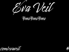 Бешеный секс с юной грудастой блондинкой закончился семяизвержением