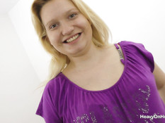 Мужик отодрал молодую беременную блондинку и обкончал большой живот