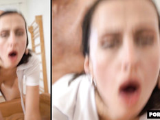 Русская девка оттрахана небритым мужиком в бритую киску и тугой анус